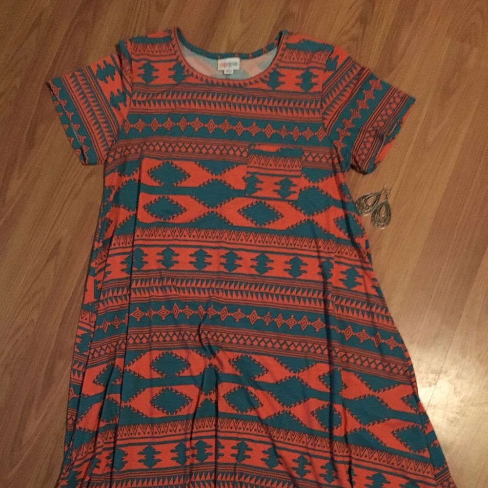 Lularoe Carly size S. New without tags.
